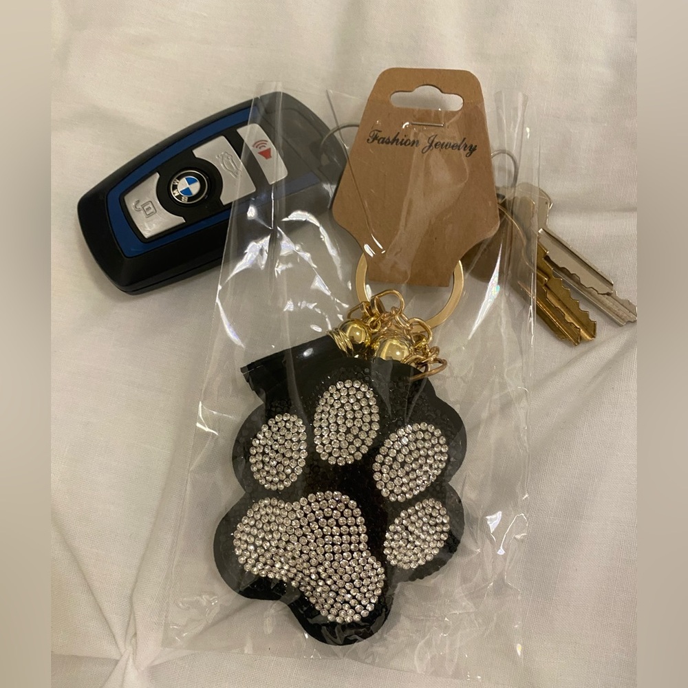 SOLD OUT! NWT Black with Silver Paw Bling Rhinestone Puffy Purse Charm - Picture 4 of 5